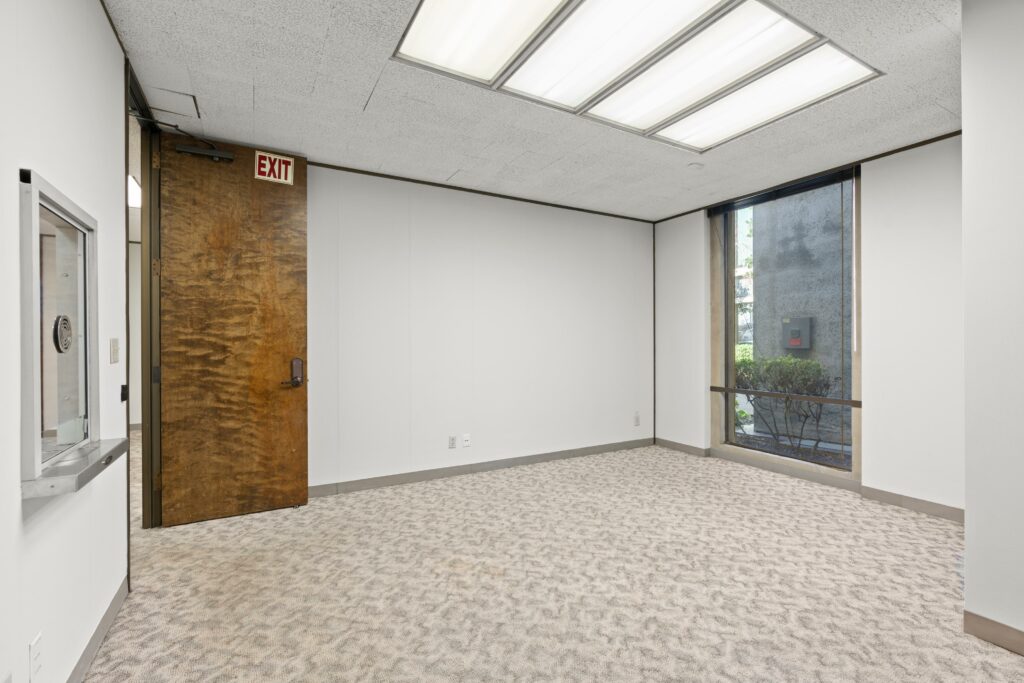 Unfurnished office space