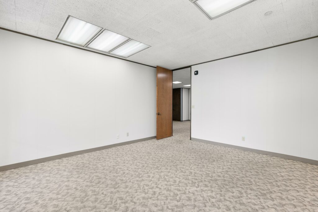 Unfurnished office space